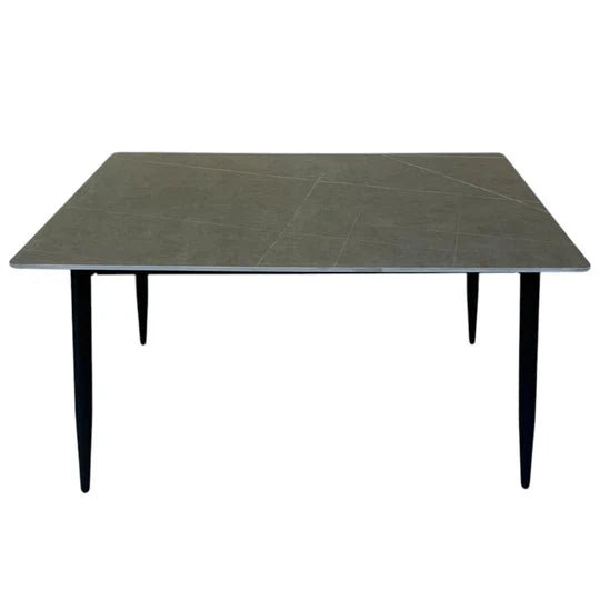 трапезни маса от синтерован камък с дебелина 12 мм